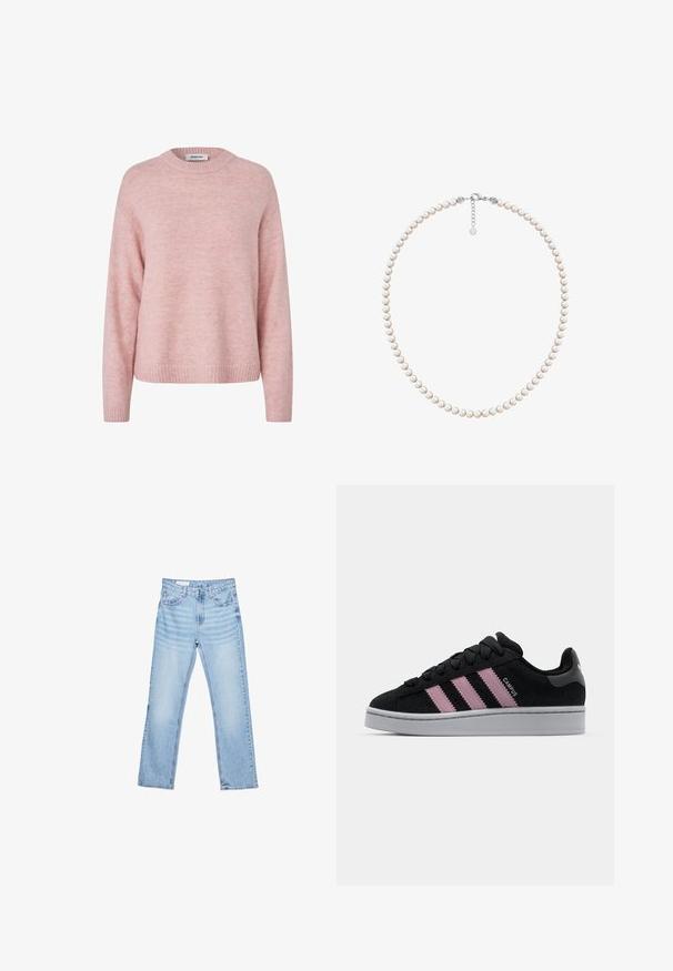 Ljusrosa stickad tröja med rund halsringning, ribbade muddarna och fållen. Mjuk textur med en något fluffig känsla och avslappnad passform.; Ljusblå denimjeans med rak passform, femficksdesign och synlig sömnad. Middelhög midja med klassisk knapp- och dragkedjestängning.; Svart mocka sneaker med rosa tre-stripes design, grå gummisula och texturerad tunga. Har varumärke på sidan och hälen.; Sötvattenspärlor halsband med enhetligt runda vita pärlor, avslutat med ett silverlås och en förlängningskedja för justerbar längd.
