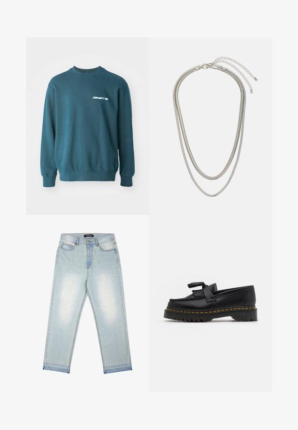 Felpa di un verde scuro realizzata in misto cotone. Presenta polsini e orlo a coste, con il logo bianco "Carhartt WIP" sul lato sinistro del petto. Design semplice.; Pegador BARROW - Jeans loose fit - sand washed blue; Mocassino in pelle nera con un'accento a frange, dotato di una suola nera spessa e cuciture gialle lungo il bordo. Finitura testurizzata.; Collana in metallo argentato a tre strati caratterizzata da catene sottili e flessibili con una leggera lucentezza, fissata con un gancio a molla e una catena regolabile.