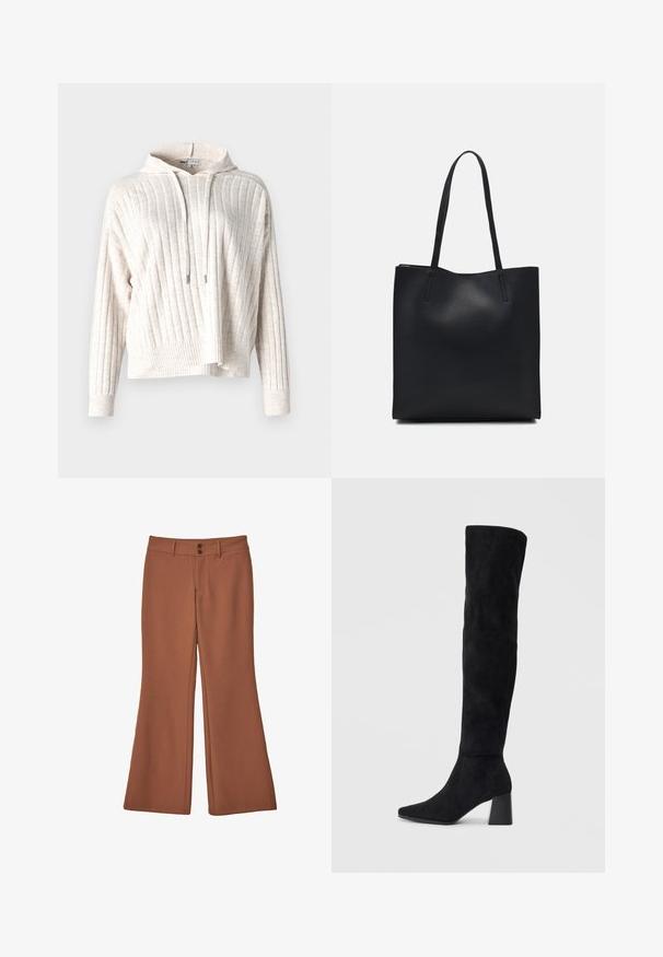 Svijetlosmeđi dukserica s rebrastom teksturom, koja ima prednji džep, podesivu vezicu i blago skraćeni dizajn. Mekana tkanina.; Smeđe široke hlače od mekog materijala. Imaju dva prednja dugmeta i glatku teksturu bez vidljivih uzoraka ili akcenta.; Crne antilop čizme do koljena s blok potpeticom, šiljastim prstom i glatkim, bešavnim dizajnom na običnoj svijetloj pozadini.; Crna kožna torba za nošenje s glatkom teksturom, pravokutnim oblikom i dvije duge ručke. Nema vidljivih metalnih dijelova ili ukrasa.