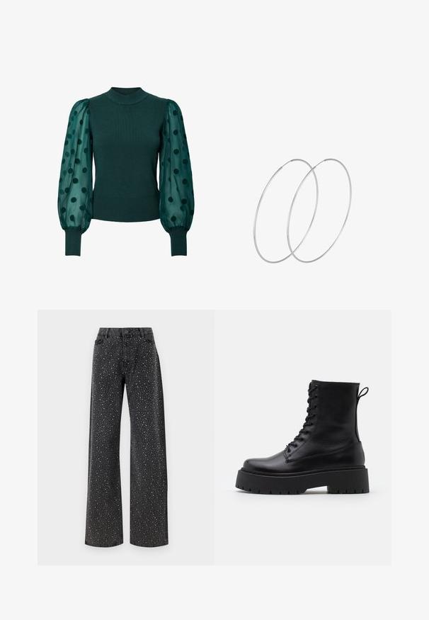 Zelený žebrovaný svetr s vysokým výstřihem a průhlednými přílivovými rukávy zdobenými černými puntíky. Konstrukci dokončuje přiléhavý spodní lem a manžety.; Noisy May NMJANNEL LOOSE - Džíny Relaxed Fit - black denim; Černé kožené kotníkové boty s kulatou špičkou, šněrováním na přední straně a silnou gumovou podešví s texturovaným vzorkem. S poutkem vzadu.; Stříbrné kruhové náušnice s minimalistickým designem. Kruh, hladký povrch a tenký profil. Lehká konstrukce s lesklým povrchem.