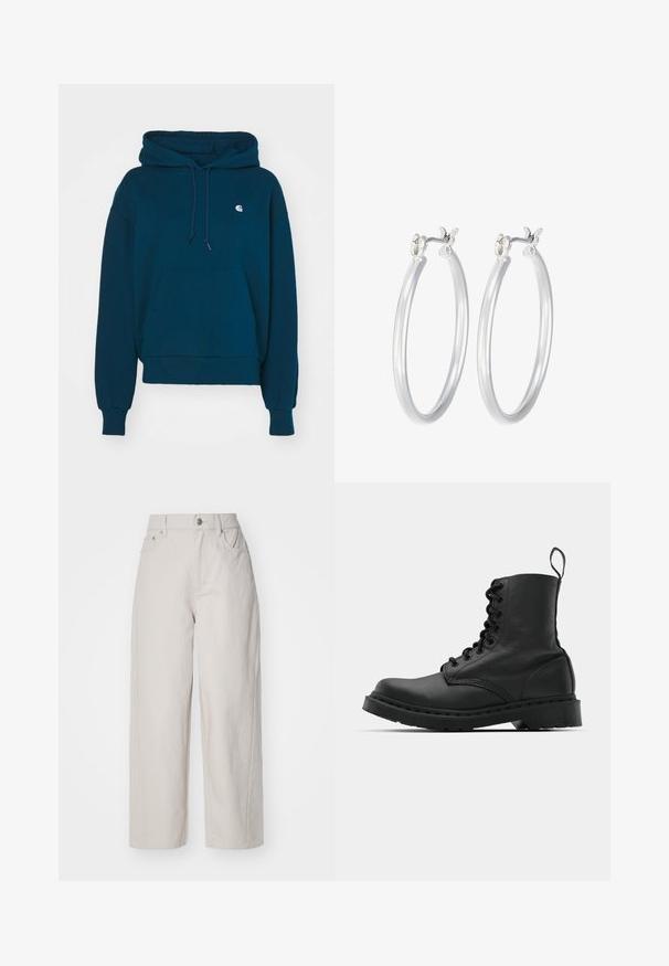 Granatowy hoodie z kapturem na sznurku, kieszenią typu kangur, ściągaczami u rękawów i u dołu; posiada małe logo na kieszeni na piersi.; Beżowe spodnie bawełniane o szerokich nogawkach, z wysokim stanem, zapinane na guzik i zamek, z czterema kieszeniami; gładka tekstura z wykończeniem denimowym.; Czarne skórzane buty wojskowe z okrągłym noskiem, sznurowanym przodem i pętelką przy kostce. Posiadają grubą gumową podeszwę dla zwiększenia trwałości.; Srebrne kolczyki w formie kółek o gładkim, polerowanym wykończeniu. O okrągłym kształcie i pewnym zapięciu na klik. Lekka konstrukcja odpowiednia do codziennego noszenia.