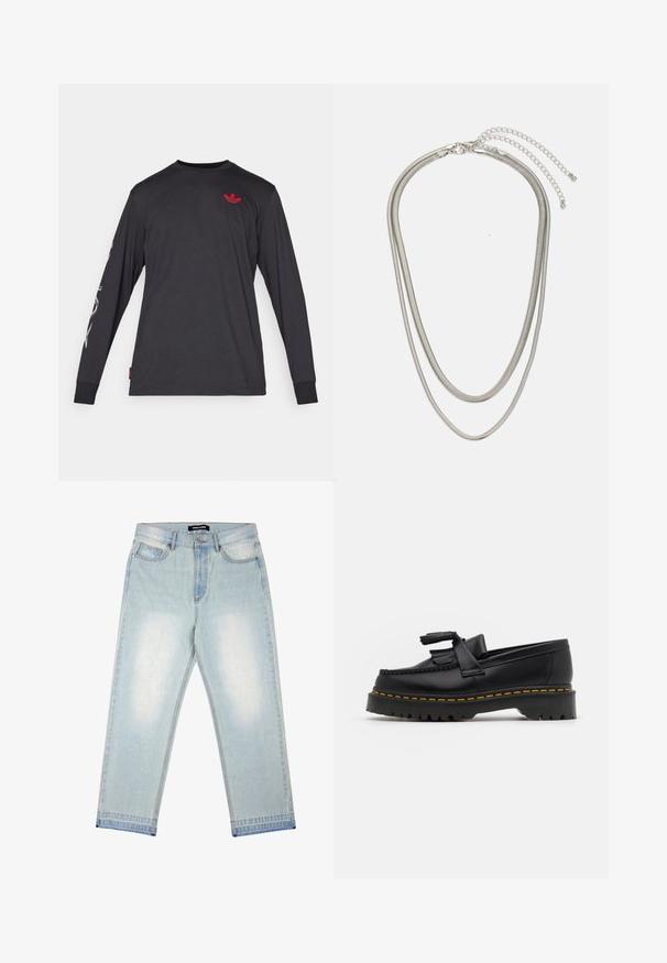 Fekete, hosszú ujjú póló, puha pamutból, kis piros logóval a mellkason és szöveges részletekkel a bal ujján.; Pegador BARROW - Bő szabású farmernadrág - sand washed blue; Fekete bőr mokaszin, rojtos díszítéssel, masszív fekete talppal és sárga varrással az élén. Texturált felület.; Háromrétegű ezüstszínű fém nyaklánc, letisztult, rugalmas láncokkal, enyhe fényességgel, homárkapoccsal rögzítve és állítható lánccal.