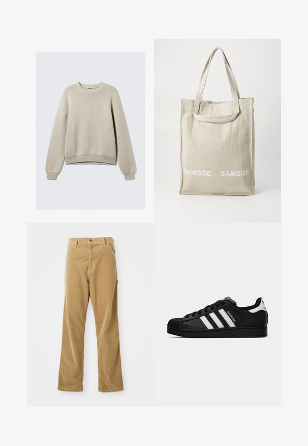Beige strikket genser med rund hals, lange ermer og ribbede mansjetter og nederkant. Har et teksturert mønster over hele plagget.; Tan kordfløyelsbukser med frontlommer, beltehemper, knappelukking og rett benkutt liggende flatt på en hvit bakgrunn.; Svart Adidas Superstar sneakers med hvite striper, skalltå og "Superstar" tekst på siden, vist i sideprofil på hvit bakgrunn.; Lett canvas tote bag i lys beige med doble håndtak, som har "SAMSOE" logo i hvitt trykt på framsiden. Rektangulær form med enkelt design.