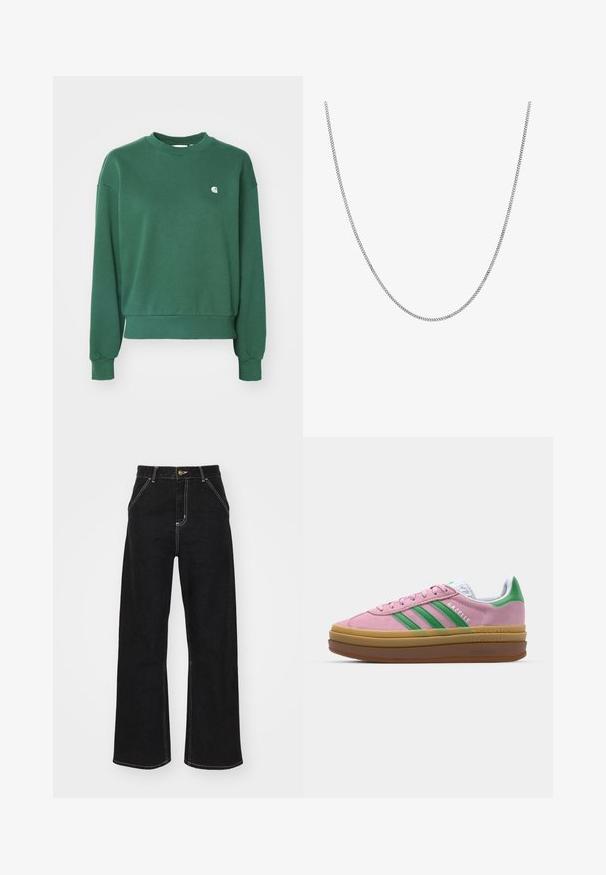 Carhartt WIP CASEY zielony; Czarne dżinsy o szerokich nogawkach, wykonane z denimu, z kontrastowym białym szwem i zapięciem na guzik z przodu, posiadające dwie ukośne kieszenie z przodu.; Różowe zamszowe sneakersy z zielonymi paskami, białymi akcentami i brązową gumową podeszwą. Posiadają teksturowany materiał i detale logo po boku.; Srebrny naszyjnik z łańcuchem o gładkim, okrągłym, płaskim designie. Posiada błyszczące wykończenie i ma około 20 cali długości.