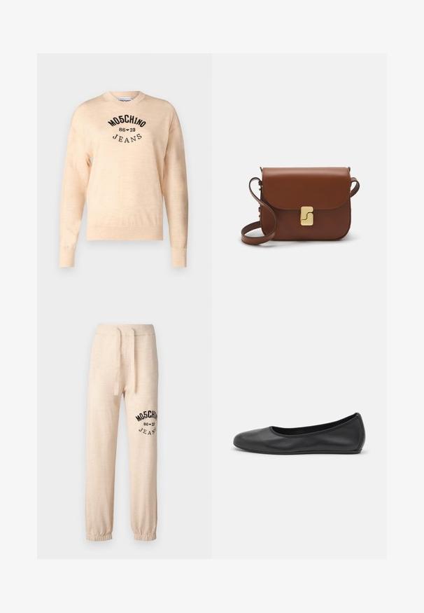 Suéter bege claro feito de um malha suave, com decote redondo, mangas longas e um logótipo bordado em preto com o texto "Moschino Jeans."; Calças de moletão bege com punhos e cintura elásticos. Apresenta um logótipo impresso a preto "MOSCHINO 86 ❤ 23 JEANS" na coxa esquerda. Textura suave.; Bailarina preta em pele com bico arredondado, textura suave, detalhe de costura minimalista e design de sola flexível.; Bolsa de couro castanho com fecho de aba, decoração em tom dourado, alça de ombro e textura suave. Formato retangular compacto.