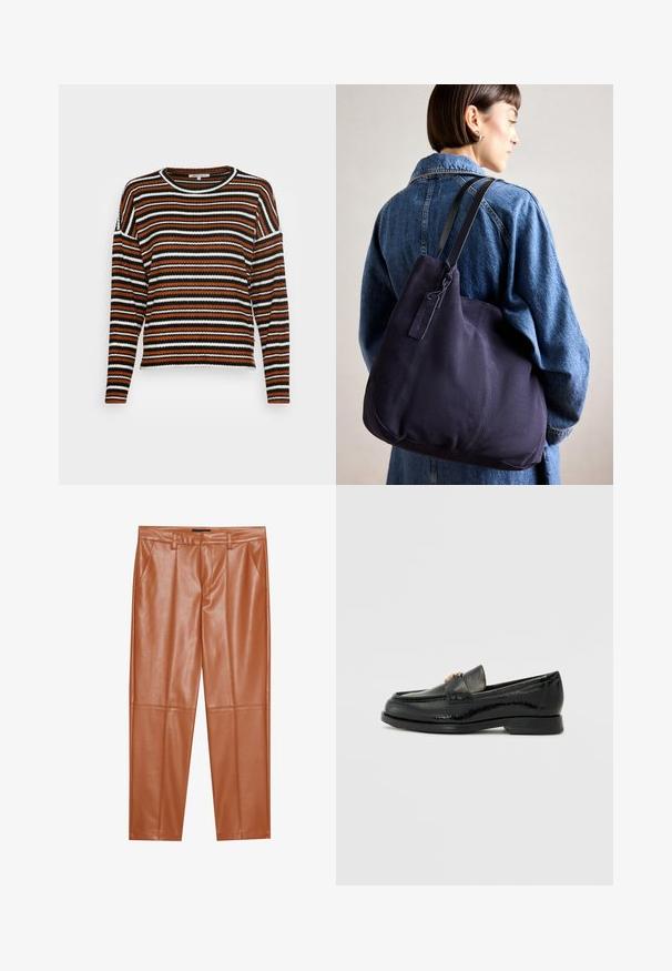 TOM TAILOR DENIM COSY LONGSLEEVE - Camisola - amber brown/black; Calças de couro sintético castanho com um corte ajustado, apresentando pregas frontais e pernas retas. Textura suave sem acessórios ou detalhes visíveis.; Mocassim de couro preto com um acabamento brilhante, apresentando um detalhe de corrente dourada e um salto baixo e arredondado. Design clássico com uma textura suave.; Bolsa de ombro em lona azul-marinho com uma forma suave e estruturada, apresentando uma alça preta, detalhes de costura e uma pequena etiqueta da marca.
