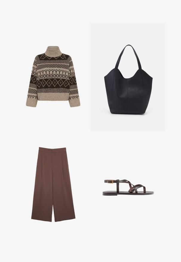 Dzianinowy sweter z półgolfem, z geometrycznym wzorem w ciemnym brązie i beżu, z prążkowanym dołem i mankietami.; Brązowe spodnie o szerokich nogawkach z gładką fakturą, z wysokim stanem i plisami z przodu. Materiał jest lekki i luźno opada.; Brązowe skórzane sandały z krzyżującymi się paskami, zapięciem na klamrę przy kostce oraz płaską podeszwą z minimalnymi detalami szycia.; Czarna torba na ramię wykonana z gładkiej skóry, z zaokrąglonym, otwartym topem i dwoma paskami na ramię oraz minimalistycznym designem.