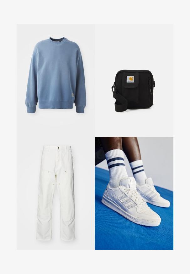Felpa azzurra chiara realizzata in tessuto morbido, con colletto tondo, maniche lunghe, polsini e orlo a costine, dotata di una piccola etichetta con logo vicino al fondo.; Pantaloni cargo bianchi in cotone con vestibilità rilassata. Tra le caratteristiche ci sono tasche frontali, dettagli in metallo dorato e sezioni rinforzate sulle ginocchia.; Sneaker bianchi in pelle con dettagli perforati, tre strisce metalliche e un pannello laterale testurizzato. Indossati con calzini bianchi con strisce blu.; Borsa a tracolla nera con un compartimento principale con zip, tasca frontale, tracolla regolabile e una patch del logo visibile sul risvolto.