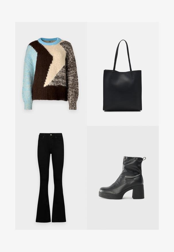Strikkegenser med fargeblokkdesign i krem, brunt, lyseblått og grått, med varierende teksturer og rund hals.; Sorte høytlivsjeans med knapp og glidelås, frontlommer og utsvingte bein liggende flatt på en hvit bakgrunn.; Svarte ankelstøvler laget av glatt lær, med glidelås på siden, chunky strukturert hæl, og rund tå-design.; Svart lær tote bag med glatt tekstur, rektangulær form og to lange håndtak. Ingen synlige deler eller dekorasjoner.