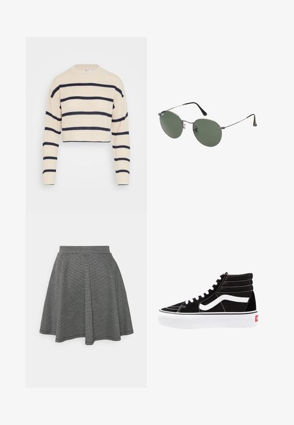 Crèmekleurige crop sweater met marineblauwe horizontale strepen, voorzien van een geribbelde textuur, ronde halslijn en lange mouwen.; Zwart-witte geblokte skaterrok met een strakke tailleband en een uitlopende zoom, gemaakt van textuurstof die een klassiek patroon toont.; Zwarte high-top sneakers met witte veters, een wit logo en contrasterende witte stiksels. Heeft een dikke witte zool en een bovenwerk van gestructureerd suede.; Metalen zonnebril met ovale groene lenzen. Dunne zilveren metalen rand en zwarte oorstoppers. Minimalistisch ontwerp, zonder zichtbare logo's.