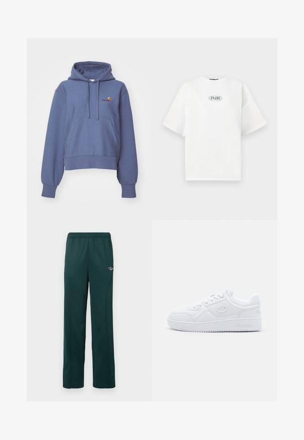 Modra skrajšana kapuca iz mehkega materiala, z sprednjim kenguru žepom, kapuco z vrvico in vezanim logotipom na prsih.; Bela kratka majica s kratkimi rokavi iz bombaža, ki v središču prsnega dela vsebuje grafični logo v zeleni barvi v ovalni obliki.; Temnozeleni trenirke iz mehkega materiala, z elastičnim pasom in stranskimi šivi, ter z majhnim logotipom na sprednji strani.; Bele copate iz gladkega sintetičnega materiala, z okroglo konico, ravnim podplatom in diskretnimi logotipnimi detajli ob straneh. Klasična nizka zasnova.