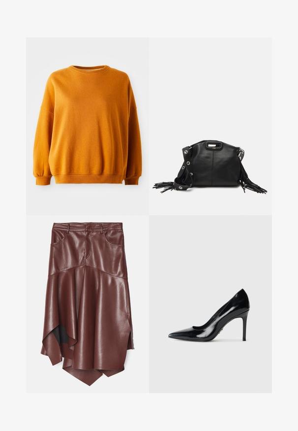 Oranje sweatshirt met een ronde halslijn, verlaagde schouders en ribgebreide manchetten. Zachte textuur met een lichte gespikkelde patroon door het geheel.; Bruine faux leren rok met een uitlopende, asymmetrische zoom, voorzien van twee opgestikte zakken en een gladde, glanzende textuur.; Zwarte gepatineerde leren, puntige high heel pumps met slanke stiletto hak op een plain witte achtergrond.; Maje MISS MINI - Schoudertas - noir
