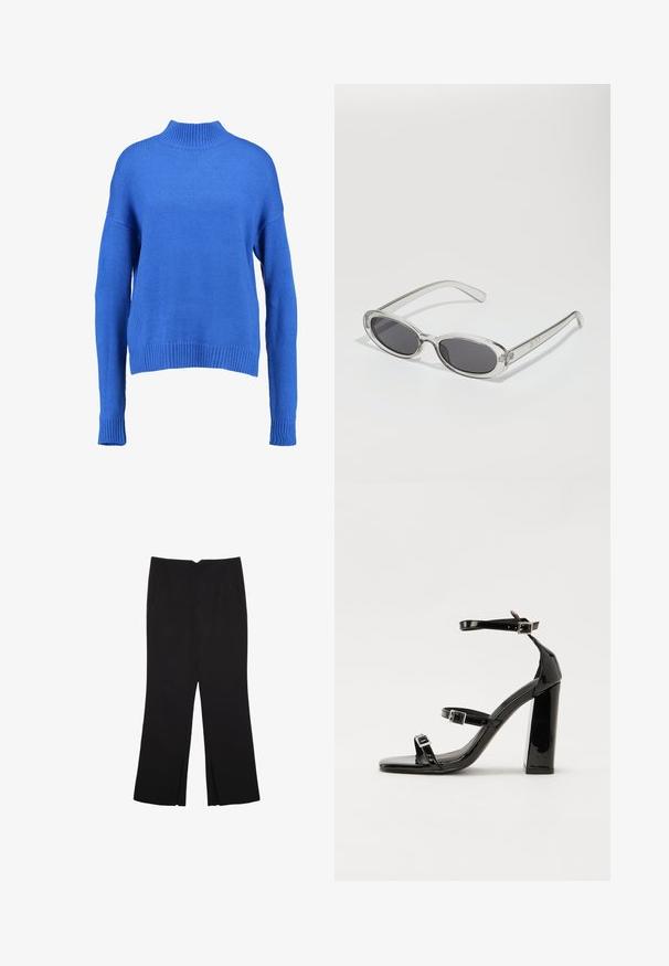 Blauer gestrickter Pullover mit hohem Kragen, weiten Ärmeln und geripptem Saum. Verfügt über ein strukturiertes Gewebe und eine lockere Passform für mehr Komfort.; Schwarze Hose mit geradem Schnitt, ausgestattet mit Fronttaschen und Seitenschlitzen am Saum. Hergestellt aus weichem, glattem Stoff. Geeignet für verschiedene Anlässe.; Schwarze patentierte Sandalen mit Absatz, quadratischer Spitze, Knöchelriemen und silbernen Schnallen. Mit einem stabilen Blockabsatz für mehr Stabilität.; Sonnenbrille mit ovaler Form, klarem Kunststoffrahmen, dunkelgrauen Gläsern und dünnen transparenten Bügeln mit Logo-Akzenten und minimalen Details.