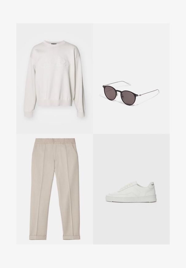 Witte gebreide sweatshirt met een ronde hals en een geribde zoom. Heeft een textuur logo ontwerp op de voorkant en verlaagde schoudermouwen.; Filippa K TERRY CROPPED TROUSERS - Broek - sage melange; Witte leren sneaker met een gladde afwerking, ronde neus, platte veters en een gestructureerde zool. Kenmerkt zich door een subtiel logo op de hiel.; Zwarte ronde zonnebril met donkere lenzen en slanke metalen armen. Inclusief heldere tempelpunten en zilveren accenten bij de scharnier. Minimalistisch ontwerp.