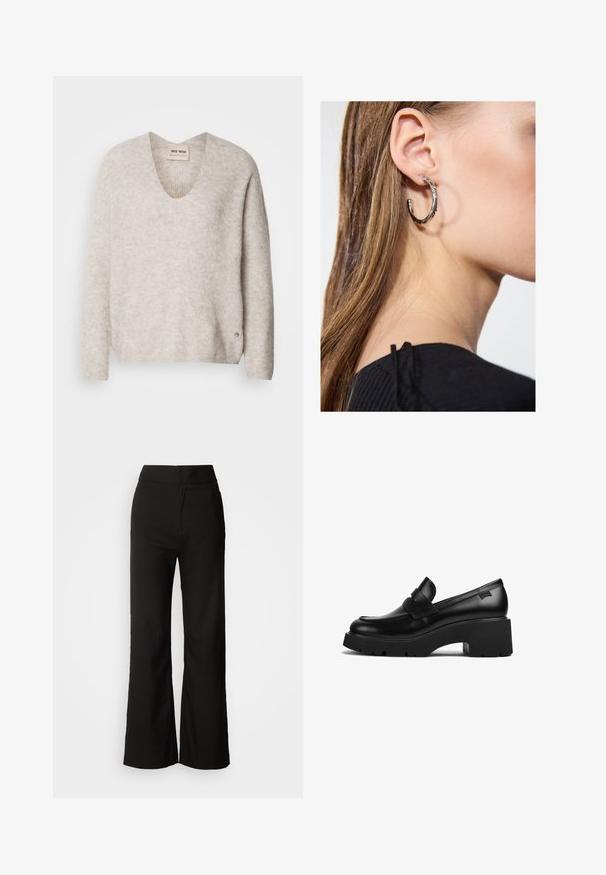 Svetlo bež pulover z V-izrezom, dolgimi rokavi in rahlo strukturiranim materialom. Ima majhen logotip na strani.; Črne široke hlače z gladko teksturo, visokim pasom in čistim dizajnom. Brez vidnih žepov ali okrasnih elementov.; Črne usnjene molerke s debelim petom in širokim podplatom ter trakom čez zgornji del, prikazane s strani na beli podlagi.; Srebrna obročasta uhana s polirano površino, ki vključuje majhne zlate poudarke in okroglo obliko, nošena na ušesnem lobu.