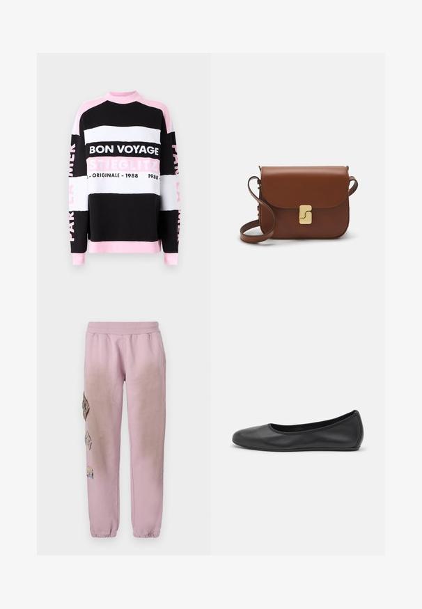 Felpa multicolore con strisce nere, bianche e rosa. I design testuali includono "BON VOYAGE" e "STIEGLITZ." Tessuto morbido con polsini a costine.; Pantaloni della tuta rosa con vita elastica, caratterizzati da toppe decorative a forma di diamante sul lato sinistro e polsini elastici alle caviglie.; Pantofole da balletto nere in pelle con punta arrotondata, texture liscia, dettagli di cucitura minimi e design con suola flessibile.; Borsa a tracolla in pelle marrone con chiusura a pattina, hardware color oro, tracolla e una finitura liscia. Forma rettangolare compatta.