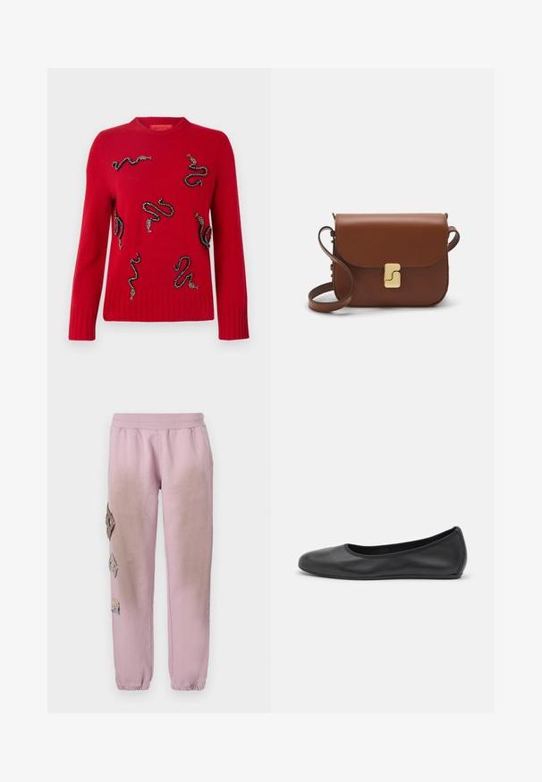 Červený pletený sveter s dekoratívnymi hadími vzormi ozdobený korálkami, s rebrovanými manžetami a lemom a okrúhlym výstrihom.; Biela krátka tričko s krátkymi rukávmi vyrobené z rebrovanej látky. Klasický okrúhly výstrih, bežný strih a jemné švy. Bez vzorov alebo grafiky.; Ružové tepláky s elastickým pásom, s ozdobnými nášivkami v tvare diamantu na ľavej strane a elastickými manžetami na členkoch.; Čierne kožené baleríny s okrúhlou špičkou, hladkým povrchom, minimálnym prešívaním a flexibilným dizajnom podrážky.; Hnedá kožená kabelka s klopou, zlatými kovovými prvkami, ramenným popruhom a hladkým povrchom. Kompaktný obdĺžnikový tvar.