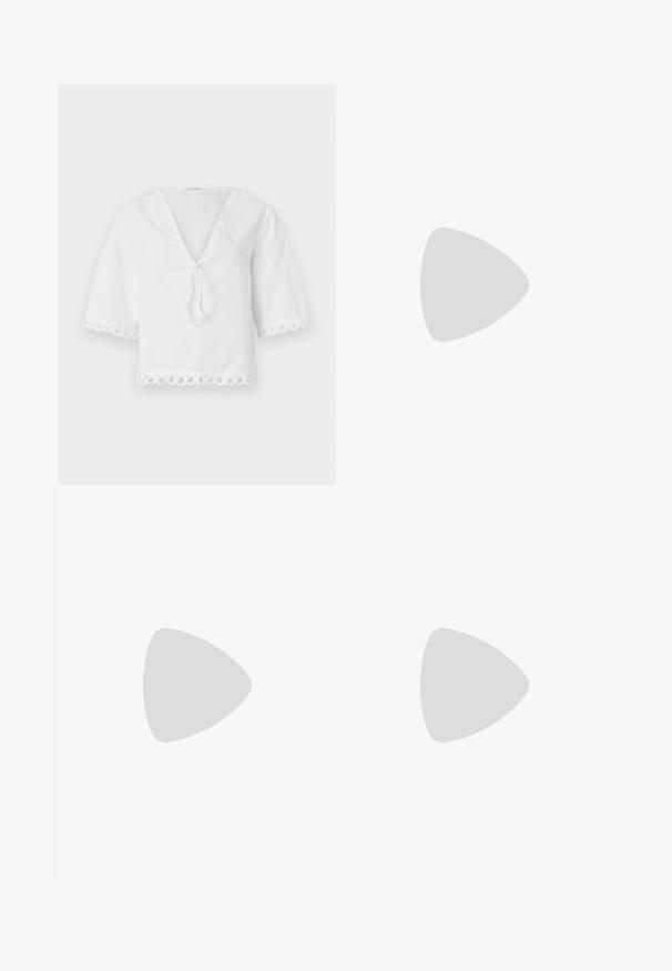 Vit bomullblus med v-ringning, knytband framtill och scallop-lace detaljer på ärmar och nederkant. Korta puffärmar.; Leopardmönstrad blyertkjol i beige och svart. Slät tyg, figursydd design med knälång skärning och dold midja. Ingen synlig stängning.; NEOUS IRENA - Pumps - black; Svart läder tote-väska med en glansig finish, rundad topp, två axelremmar och en accent i guldton på framsidan.