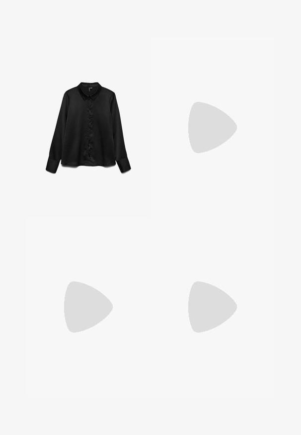 Zwarte lange mouwen shirt van soepel materiaal, met een knoopsluiting aan de voorkant, klassieke kraag en een subtiele glans. Getailleerde pasvorm met omgeslagen mouwen.; Grijze geplooide rok met een gladde textuur, gestructureerd ontwerp en een aansluitende taille. Gemaakt van een lichtgewicht stof met een subtiel patroon.; Zwarte schoen met spitse neus en een ontwerp met gaaspanelen, voorzien van een lage hak en vetersluiting. Gemaakt van een combinatie van leer en gaasmateriaal.; Zwarte nepleer handtas met een krokodillenstructuur, opgedroogde bovenkant en een gekreukte hengsel. Het lijkt zacht en compact van ontwerp.