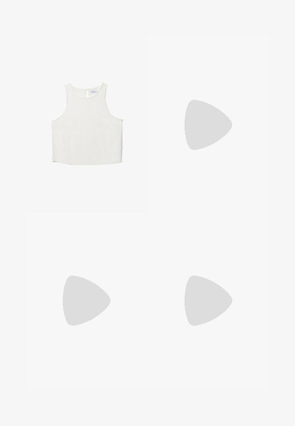 Top bianco senza maniche con scollo rotondo, caratterizzato da una sottile trama, dettaglio a rombo sul retro e orlo dritto.; Shorts azzurri chiari con righe verticali bianche, caratterizzati da una vita elastica con etichetta "ROUGE EDIT." Tessuto liscio e leggero con una vestibilità comoda.; Sandali con tacco in vernice nera, con punta squadrata, cinturini alla caviglia e fibbie in argento. Presentano un tacco a blocco spesso per maggiore stabilità.; Borsa tote in pelle nera con texture liscia, forma rettangolare e due manici lunghi. Nessun hardware o decorazione visibile.