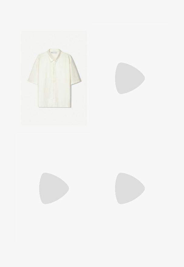 Lyhythihaisessa nappipaidassa on off-white pellavaa. Siinä on klassinen kaulus, etunapit ja rento istuvuus. Minimalistinen muotoilu, jossa on hienovarainen tekstuuri.; Vaaleansiniset farkut suoran lahkeen muotoilulla, joissa on klassinen viiden taskun tyyli ja nappikiinnitys vyötäröllä.; Musta nahkainen loafer, jossa on pyöreä kärki, poimutettu etuosa, teksturoitu yksityiskohta ja matala korko, taustalla yksinkertainen tausta.; Valkoiset aurinkolasit pyöreillä kehysmuodoilla ja tummilla linsseillä. Ominaisuudet sileä muovinen pinta ja pieni logo varressa.