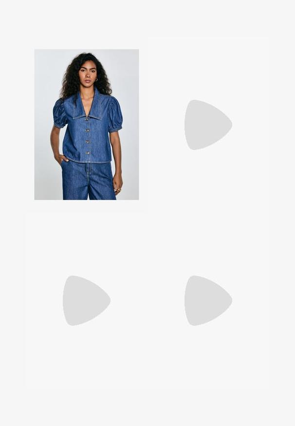 Blusa in denim con maniche a sbuffo, un ampio colletto e sette bottoni. Colore blu con dettagli di cucitura visibili e vestibilità rilassata.; Jeans a gamba larga in denim blu scuro con cuciture gialle, cinque tasche e chiusura a bottone. Texture liscia, design casual.; Mocassino da uomo in pelle marrone scuro con suola nera e dettaglio di cucitura lungo la punta, mostrato in profilo laterale.; Occhiali da sole oversize in tartaruga marrone con una ampia montatura rettangolare e lenti sfumate. Dettaglio del logo in oro sul lato.