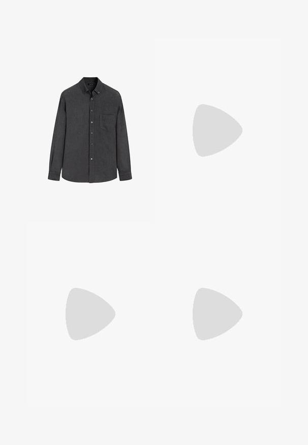 Mörkgrå långärmad skjorta med knappar och bröstficka samt knäppt krage, uppvisad på en vit bakgrund.; Svarta denimjeans med hög midja, bred benstil, fem fickor och kopparfärgad hårdvara. Har subtila stickningar.; Svart lädersko med en slät finish, rundad form och silverfärgad spänndetalj. Tjock svart sula med bra grepp.; Svarta plastsolglasögon med gröna linser, fyrkantiga bågar, silverdetalj på ögonbrynet och texturerade skalmar. Angiven märkning på den inre skalmen.