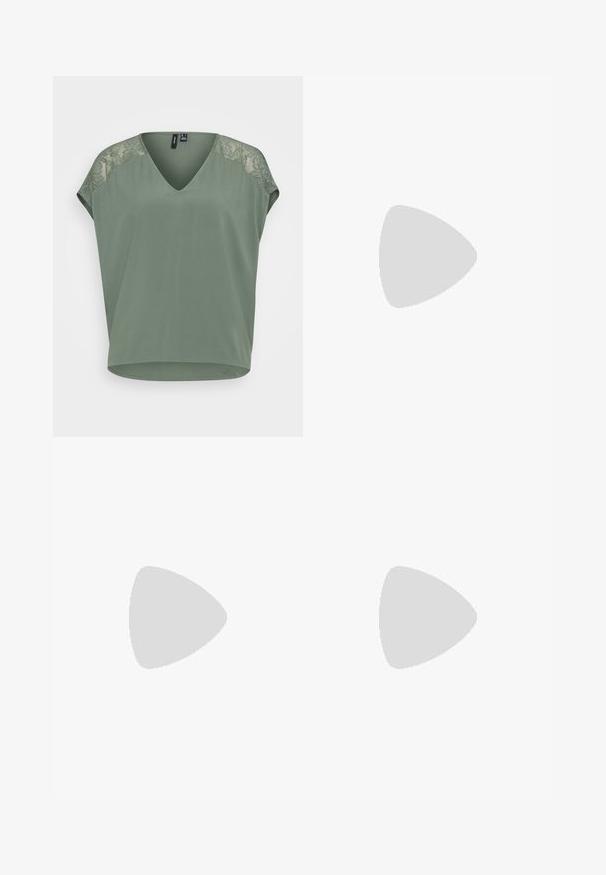 Top corto verde con maniche a sbuffo e scollatura a V, realizzato in tessuto morbido e con dettagli in pizzo sulle spalle, dotato di un orlo leggermente curvo.; Jeans svasati di un blu chiaro, realizzati in denim, con vita alta, cinque tasche e chiusura a un bottone. Morbido al tatto con una finitura scolorita.; Sneakers di tela blu chiaro con punta e suola in gomma crema, dotati di lacci bianchi e un cinturino sul tallone.; Borsa tote in pelle nera con texture liscia, forma rettangolare e due manici lunghi. Nessun hardware o decorazione visibile.