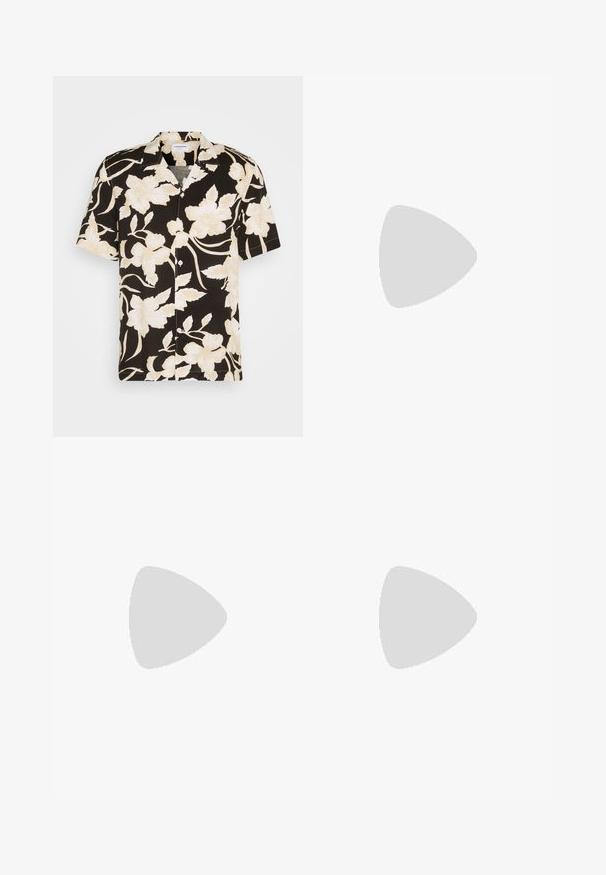 Lindbergh RESORT COLLAR  - Camicia - black; Pantaloni bianchi in lino con vita elasticizzata e chiusura frontale con bottone. Il tessuto presenta una superficie liscia, leggera e un design a gamba dritta.; Mocassini beige chiaro con punta affusolata, materiale liscio, una fascia sulla tomaia e una suola bassa marrone. Design semplice con accenti minimi.; Occhiali da sole neri con forma rettangolare, lenti scure, dettagli in argento alle tempie e finitura opaca sulla montatura.