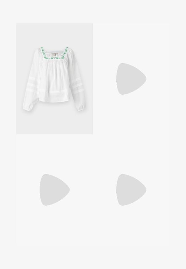 Witte blouse met een vierkante halslijn, voorzien van groene bloemenborduursels rond de kraag. Lange mouwen hebben doorzichtige horizontale strepen.; Zwarte op maat gemaakte broek met een recht model, voorzien van een soepele textuur en scherpe plooien aan de voorkant. Geen zichtbare hardware.; Zwarte leren slingback hakken met een spitse neus, voorzien van een slanke hak en een goudkleurige accent op de verstelbare band. Gladde textuur.; Zwarte leren handtas met een gestructureerd ontwerp, featuring een verkorte vorm, bovenhandvat en gouden hardwareaccent. Inclusief verstelbare schouderband.