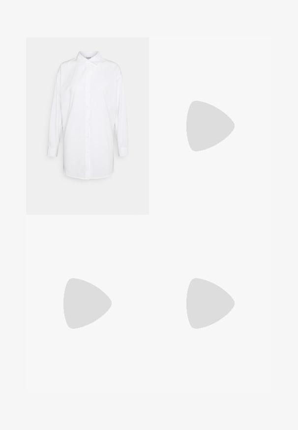 Chemise blanche à manches longues, col classique et coupe droite. Fabriquée en tissu léger et lisse. Sans motifs ni accents.; Jeans larges bleu foncé en denim. Présentent une taille ceinturée avec plusieurs boutons, des poches avant et une finition soignée aux ourlets.; Sandale à talon aiguille noire en cuir avec des fines bandoulières, boucle dorée et une boucle pour les orteils minimaliste sur fond blanc.; Lunettes de soleil noires en forme de chat avec des verres sombres, monture en plastique, branches fines et un branding subtil sur l'intérieur des branches. Fini mat.; Sac à main en cuir gris avec double poignées, une sangle amovible, texture lisse et fermoir métallique à l'avant. Forme arrondie et design minimaliste.