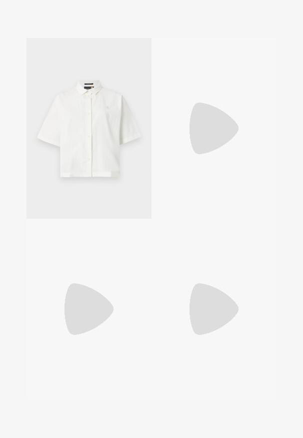 White short-sleeved shirt with a textured fabric, regular collar, and button closure. Small logo on the chest. Relaxed fit design.; Light blue denim jeans with a loose fit, featuring a faded finish, two front pockets, and a button closure at the waistband.; Beige patent leather slingback heels with a pointed toe and 5 cm heel, featuring cut-out sides and a thin ankle strap.; Small white shoulder bag with a single adjustable strap and a zipper closure, set against a plain white background.