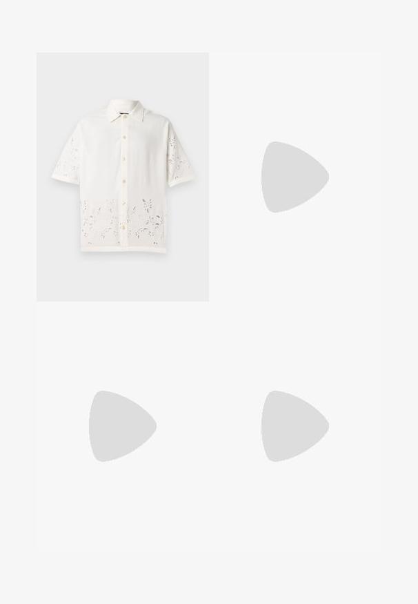 Hvid kortærmet skjorte lavet af letvægtsstof, med knaplukning foran, broderet blomsterdesign langs kanten og klassisk krave.; Sorte denim bukser med bred benlængde og høj talje, der har fem lommer og knaplukning. Stoffet har en glat tekstur og let stræk.; Hvide lædersneakers med grå ruskindsnæse, tre horisontale hvide striber, blå accent og brun gummisål. Tekstureret detalje på sålen.; Sorte ovale solbriller med mørke linser, tykke rammer og sølvprikker som pynt på siderne. Glat plastmateriale, moderne design.