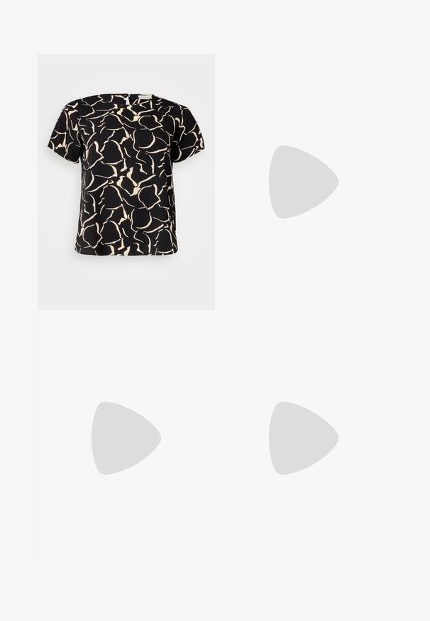 ONLY Carmakoma CARVICA czarny; Ciemnoniebieskie dżinsy z wysokim stanem, dopasowane w udach z delikatnym rozszerzeniem u dołu, z kieszeniami z przodu i zapięciem na guzik.; Czarne skórzane baletki z ostro zakończonym noskiem, paskiem z srebrną klamrą, w połączeniu z czarnymi spodniami o dopasowanym kroju z rozcięciem u dołu.; Srebrne metalowe kolczyki o falistym, rzeźbiarskim wzorze z polerowanym wykończeniem i nieregularnymi kształtami, podkreślające nowoczesny estetykę.