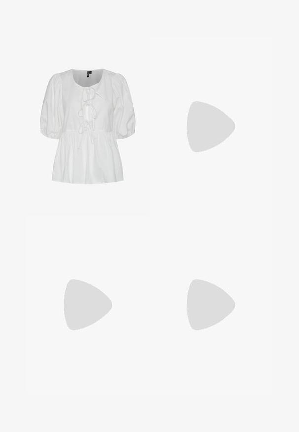 Balta puff-sleeve blūze, kas izgatavota no kokvilnas, ar apaļu kakla izgriezumu un priekšējo sasienamo detaļu, ar savilktu jostas vietu, nodrošinot brīvu piegriezumu.; Pārbaudīta mini svārku dekoltē melnā, brūnā un krēmkrāsā. Strukturēta forma ar augstu jostu. Mīksta auduma tekstūra ar vienmērīgu režģa rakstu.; Balerīnas ar beige satīna augšdaļu, melnu patentēta āda purngalu, mazu loku detaļu priekšā un zemu melnu papēdi.; Pelēka zamšāda iepirkumu soma ar vaļīgu dizainu, platām plecu siksnām un lielu atveri. Iekļauj smalkas šuves un pamatnes uzgaļus stabilitātei.