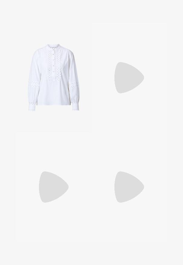 Blouse blanche à manches longues avec un col festonné et une patte de boutonnage. Présente des découpes élaborées sur les manches et à l'avant, ainsi que des fermetures à boutons.; Pantalons taille haute marron avec des plis, fabriqués en tissu lisse. Coupe ample, design droit, avec passants de ceinture et fermeture éclair.; Bottine en cuir marron avec un bout pointu, un design élégant et un fine talon noir. Surface texturée avec un motif subtil.; Lunettes de soleil oversized en écaille brune avec une large monture rectangulaire et des verres dégradés. Détail du logo doré sur le côté.; Sac à main en daim marron avec une longue sangle en cuir, des garnitures en argent, une forme rectangulaire et un rabat plat comportant un embellissement central.