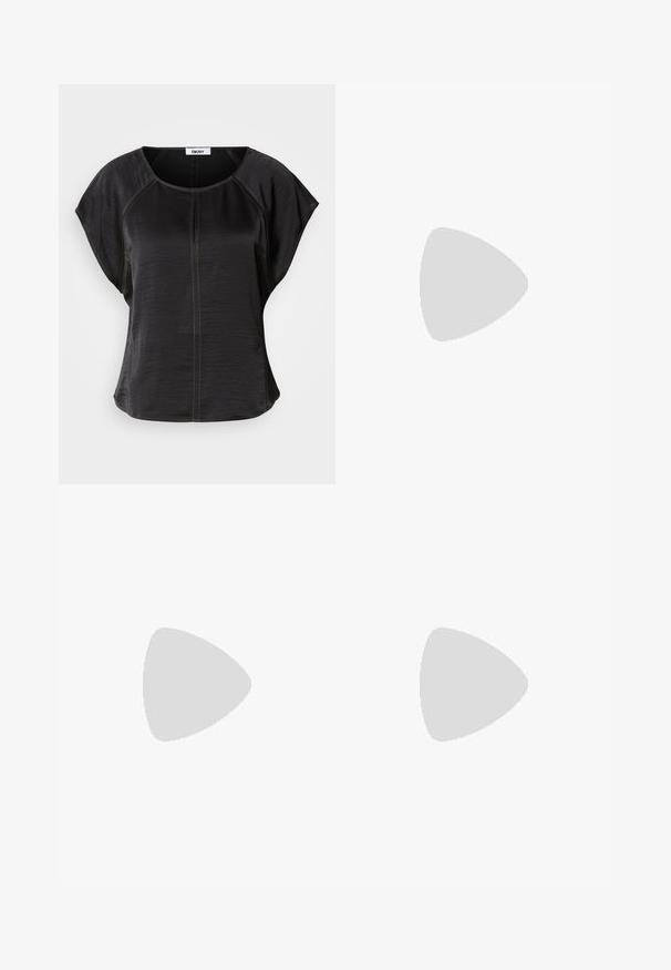 Schwarzes Kurzarmoberteil mit lässiger Passform, runder Halslinie und kontrastierenden sandfarbenen Nähten auf der Vorderseite und entlang der Nähte.; Khaki Hemdblusenkleid mit Kragen, kurzen Ärmeln, Knopfverschluss und einem fließenden Rock mit subtilen Falten. Aus glattem Baumwollstoff.; Schwarze Leder-Absatzsandale mit quadrater Zehenform, Fesselriemen mit einer goldenen Schnalle und einem schlanken, metallischen Absatz. Glatte Textur, minimalistisches Design.; Schwarze Ledertasche mit strukturiertem Finish, geknoteten Handgriffen und goldfarbener Logodetailierung an der Basis. Sie hat eine lässige Silhouette.