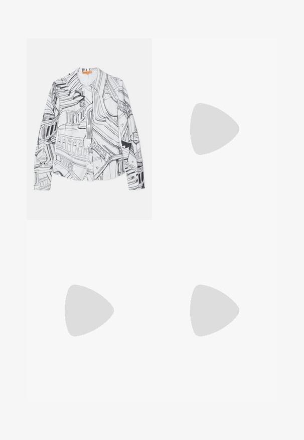 Balta ilgomis rankovėmis marškiniai, su juodu architektūrinių elementų linijiniu piešiniu, su sagų užsegimu priekyje ir klasikinėmis apykaklėmis.; Juodos plačios kelnės su aukštu liemeniu, su klostėmis ir glotnia tekstūra. Medžiaga atrodo lengva ir dailiai krenta.; Juodos odinės aukštakulnės šlepetės su atvira nosimi, asimetrišku dizainu, kulkšnies dirželiu ir metaliniu kūgio formos kulnu. Visas paviršius lygus.; Juodas odinis per petį nešiojamas krepšys su dviem priekiniais kišenėmis, auksiniais sagtimis, užtrauktuko uždarymu ir siauromis petnešomis. Textūruota paviršius ir kompaktiškas stačiakampis formatas.