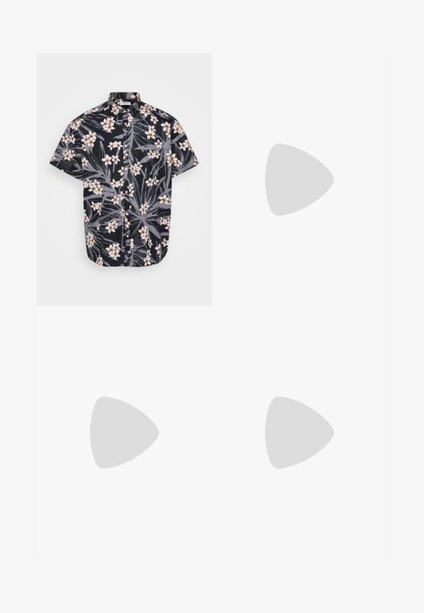 Camisa de botones de manga corta en negro con un estampado floral que presenta flores blancas y naranjas y hojas grises sobre una tela texturizada.; Jeans ajustados en denim gris desgastado, con detalles desgastados en las rodillas, combinados con zapatillas blancas. Textura suave, diseño de corte slim.; Zapatillas de cuero blanco con perforaciones, punta redonda, suela plana y cordones gruesos, con un logo de swoosh visible y "AIR" en el talón.; Reloj de pulsera de acero inoxidable plateado con una esfera azul marina, marcadores horarios metálicos y una ventana de fecha a las 3 en punto. Resistente al agua hasta 50 metros.