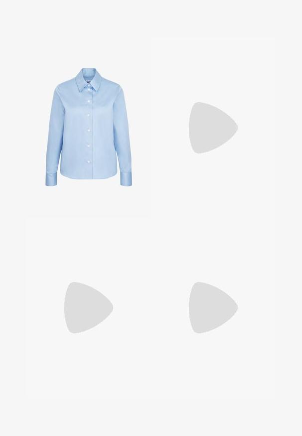 Camicia azzurro chiaro con bottoni, maniche lunghe, colletto classico e bottoni bianchi. Realizzata in tessuto morbido con una vestibilità regolare e polsini orlati.; Pantaloni in suede marrone scuro a gamba dritta con chiusura anteriore a bottone e zip, passanti per cintura e tasche laterali.; Stivale alla caviglia in pelle laccata bordeaux con punta affusolata e tacco stiletto sottile, caratterizzato da una texture liscia e lucida e da un design minimalista.; Occhiali da sole rotondi con tonalità marrone, montatura lucida color bordeaux. Aste sottili con un sottile dettaglio del marchio. Design delle lenti piatte.; Borsa intrecciata color bordeaux con forma arrotondata e manico singolo, dotata di una superficie testurizzata e chiusura a coulisse elastica.