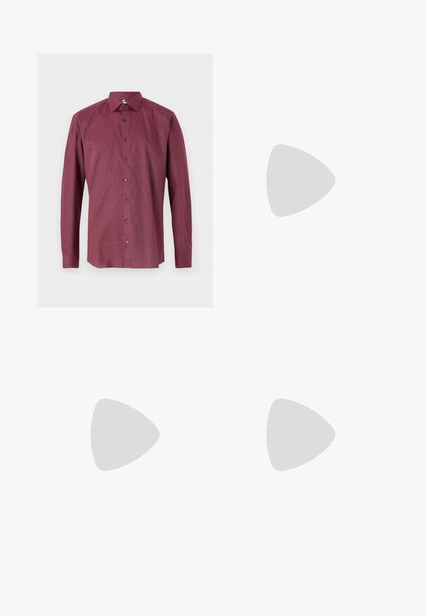 Bordowa koszula z długim rękawem, delikatnym wzorem w kratę, kołnierzykiem zapinanym na guziki oraz zapinana z przodu na guziki. Wykonana z gładkiego, lekkiego materiału.; Białe bawełniane topy na ramiączkach, bez rękawów, okrągły dekolt, gładka faktura, wykonane z miękkiej, lekkiej tkaniny. Wyeksponowane dwa egzemplarze.; Czarne spodnie o kroju dopasowanym z zapięciem na guzik, szlufkami na pasek i prostymi, wąskimi nogawkami, prezentowane na białym tle.; Czarne skórzane mokasyny o gładkim wykończeniu, zaokrąglonym czubku, ręcznie szytych detalach oraz niskiej gumowej podeszwie. Klasyczny i uniwersalny design.; Czarne okulary przeciwsłoneczne z prostokątnymi oprawkami, szarymi soczewkami i wycięciem w mostku. Gładki, błyszczący materiał plastikowy, z wąskimi zausznikami.