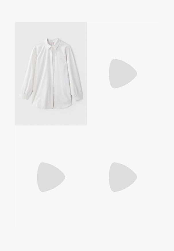 Vit långärmad skjorta med krage, knäppning fram, en bröstficka och elastiska ärmslut. Slät tyg med en svag glans.; Svarta vida byxor med en slät textur, med framfickor och skräddarsydd design. Tyget är lätt och flödande.; Svart läder öppen-toe slide sandal med ett brett band och en solid klack. Har en slät yta och minimalistisk design.; Brun läder crossbody-väska med en böjd form, gyllene detaljer och en spänneaccent. Har en avtagbar axelrem.