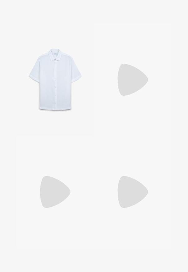 Chemise blanche à manches courtes avec boutons, fabriquée en tissu texturé, dotée d'un col classique, de boutons à l'avant et d'une coupe décontractée.; Pantalons larges gris foncé avec taille à cordon, fabriqués dans un tissu doux et texturé, présentant des ourlets retroussés aux chevilles.; Baskets blanches de sport avec un dessus en maille texturée, des lacets plats et une semelle rembourrée avec des chambres à air visibles pour un soutien supplémentaire.; Lunettes de soleil noires avec monture octogonale, verres foncés, finition brillante, branches fines et accents dorés sur l'avant.