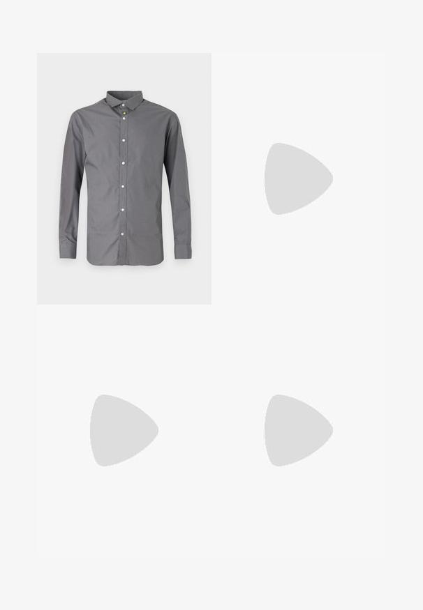 Graues Langarmhemd aus Baumwollmischung, mit klassischem Kragen, knöpfbarem Vorderteil und glänzenden weißen Knöpfen entlang der Knopfleiste.; Weiße Baumwoll-T-Shirts, kurze Ärmel, Rundhals-Design, schlichte Textur, in einer Reihe gestapelt, mit dezentem Branding am Hals.; Schwarze Baumwollshorts mit elastischem Bund, Seitennähten und einem kleinen weißen Logo am linken Bein. Glatte Textur, knielanges Design.; Schwarze Sneaker mit einem Obermaterial aus Wildleder und Synthetik, ausgestattet mit drei weißen Streifen, einer strukturierten Gummi-Sohle und einem blauen Logo-Tag auf der Zunge.