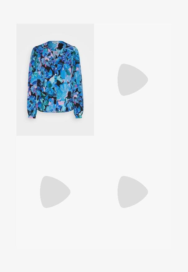 Blusa floreale in blu, verde e rosa vivaci. Realizzata in tessuto leggero con chiusura a bottoni e maniche lunghe. Presenta un orlo arrotondato.; Jeans a gamba larga di denim blu scuro con vita alta, caratterizzati da cuciture arancioni, design a cinque tasche e chiusura con bottone.; Décolletés Mary Jane bianchi in pelle con punta affilata, fibbia laterale e tacco basso nero. Texture liscia e design minimalista.; Borsa a tracolla in pelle nera con due manici lunghi, una texture liscia e una forma strutturata. Presenta una tasca frontale per ulteriore spazio di archiviazione.; Orecchini a cerchio in argento con una finitura liscia e lucida. Forma rotonda e chiusura a scatto sicura. Design leggero adatto per l'uso quotidiano.