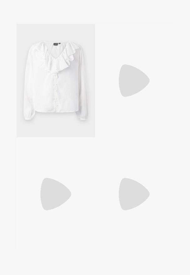 Camicia bianca a maniche lunghe con scollatura a V, caratterizzata da un frontale arricciato, bottoni perlacei e una vestibilità relaxed, realizzata in tessuto leggero.; Pantaloni ampi marroni con una texture liscia, caratterizzati da una vita alta e pieghe frontali. Il tessuto è leggero e scorre liberamente.; Sandali con tacco in vernice nera, con punta squadrata, cinturini alla caviglia e fibbie in argento. Presentano un tacco a blocco spesso per maggiore stabilità.; Borsa a tracolla in pelle marrone con forma curvata, hardware dorato e un dettaglio con fibbia. Presenta una tracolla rimovibile.