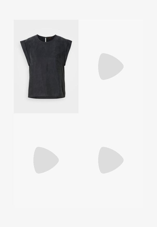 Top corto nero a maniche corte con scollatura rotonda e design minimalista. Tessuto liscio con una leggera lucentezza, dotato di una chiusura a occhiello sul retro.; Pantaloni a gamba larga in cotone beige chiaro. Caratterizzati da vita alta, tasche anteriori e un taglio dritto. Orlo pulito senza motivi.; Scarpa slingback a punta in pelle bianca sporca, caratterizzata da un tacco basso e un design con ritagli, dal texture liscia e con accenti minimi.; Orecchini in metallo argento caratterizzati da forme arrotondate, con una finitura lucida e delicate incisioni del marchio "BOSS" nelle sezioni inferiori.