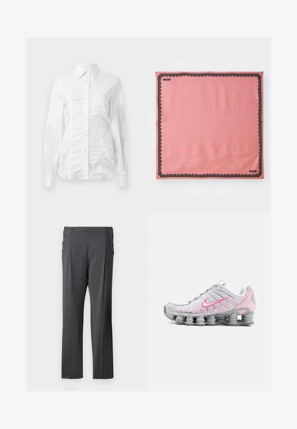 Fehér, hosszú ujjú, gombos ing, amelynek az elején ráncos textúra található, kis arany gombokkal és hagyományos gallérral.; Szürke szabott nadrág, egyenes lábzattal, elülső redőkkel és díszes oldalsó gombokkal a részletesség fokozása érdekében. Sima szövettextúra.; Fehér és világos rózsaszín Nike sportcipő. Hálós felsőrész jellemzi, valamint különleges ívelt talpa látható légpárnázással.; Rózsaszín selyemsál fekete csipkebordűrrel és "MOSCHINO" felirattal az egyik sarkában. Simább textúrájú, téglalap alakú.