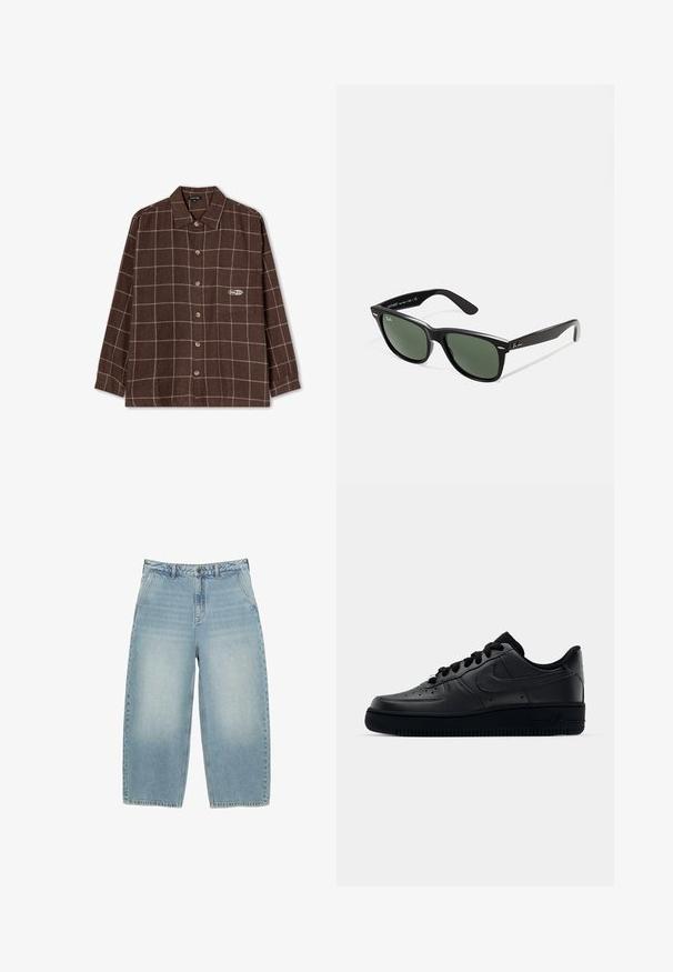 Kaotiko MILTON CHECKED UNISEX - Bluza z gumbi - brown; Svijetloplavi traper široki traperice s visokim strukom, jednostavnog dizajna, s blagim izbleđivanjem i ravnim krojem. Imaju zatvaranje na gumbe sprijeda i petlje za remen.; Črne Nike Air Force 1 športne copate z gladkim usnjem, perforirano konico za zračnost, črnimi vezalkami in teksturirano gumijasto podplatom.; Črne plastične sončna očala z zelenimi lečami, kvadratni okvirji, srebrni detajl na obrvi in teksturirani ročaji. Blagovna znamka navedena na notranji strani ročaja.