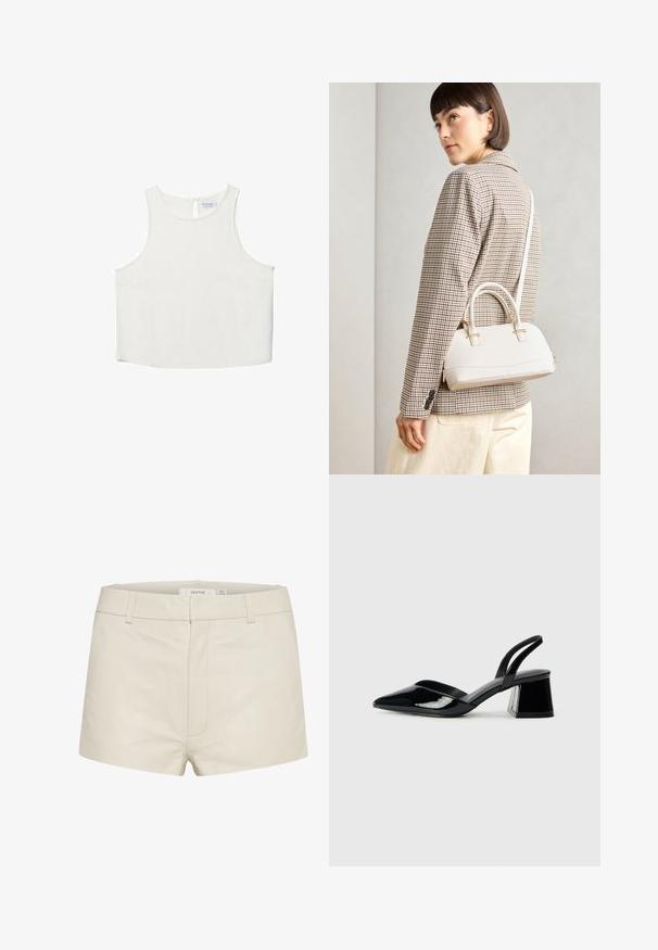 Bijela bezrukavna majica s okruglim izrezom, koja ima suptilnu teksturu, detalj u obliku ključa na leđima i ravni rub.; Bež kožne hlače kratkog kroja s glatkom teksturom, s uskim strukom, petljama za remen i suptilnim prednjim šavovima. Jednostavan, suvremen dizajn.; Crne lakirane kožne sandale s otvorenom petom i špicastim vrhom, s geometrijskom blok petom. Imaju elegantan, minimalistički dizajn i glatku teksturu.; Bijela strukturna torba s kratkim ručkama i remenom za rame, s zlatnim metalnim detaljima i teksturiranim materijalom, prikazana na sivoj pozadini.